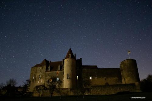 Le château de Châteauneuf-en-Auxois